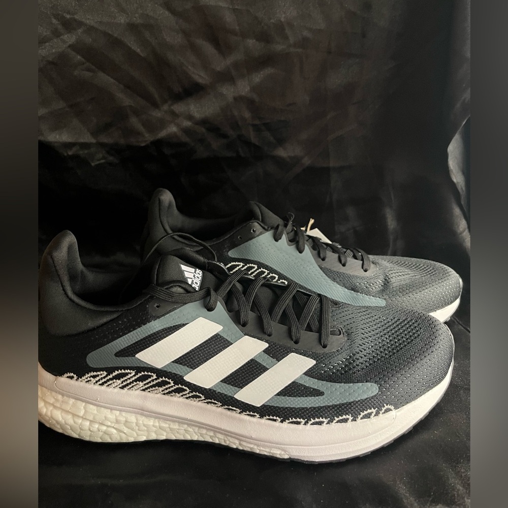 Adidas- Solar Glide ST 3W